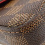 Louis_Vuitton_Damier_Pochette_Felicie_N63032_Shoulder_Bag_3