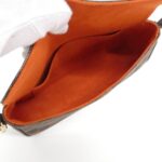 Louis_Vuitton_Damier_Recolteur_N51299_Shoulder_Bag_5