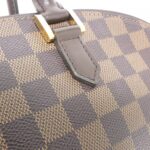 Louis_Vuitton_Damier_Saria_Oriental_N51282_Bag_6