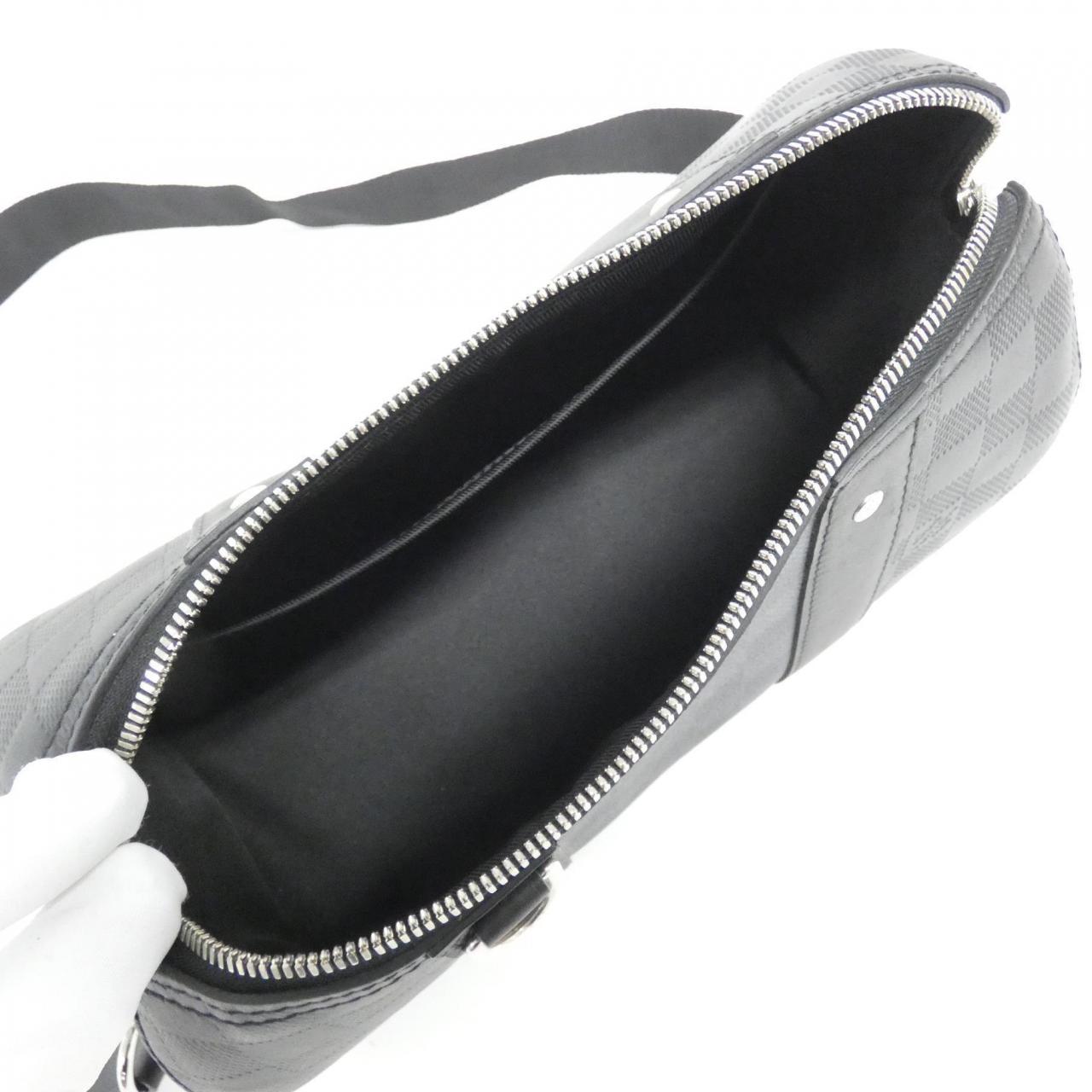 Louis_Vuitton_Damier_Squared_City_Key_Pouch_N40452_Shoulder_Bag_7