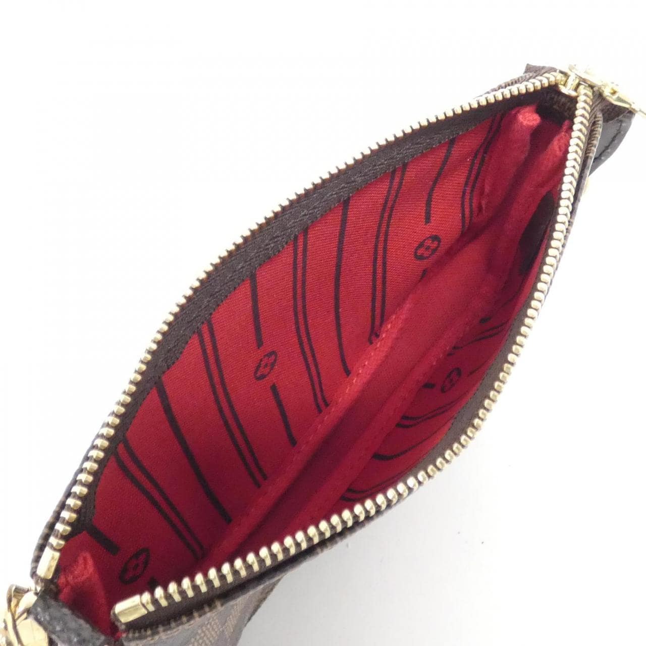 Louis_Vuitton_Damier_T&B_Mini_Pochette_Accessoires_N58011_Accessory_Pouch_6