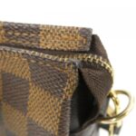 Louis_Vuitton_Damier_Trouss_Makeup_Pouch_N51982_5