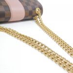 Louis_Vuitton_Damier_Wight_N64418_Shoulder_Bag_6