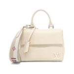 Louis_Vuitton_Epi_Cluny_Mini_M58928_Bag_1