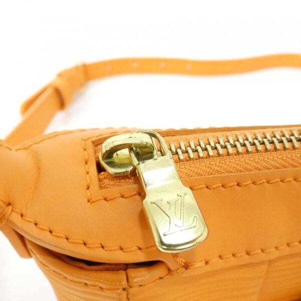 Louis_Vuitton_Epi_Danube_PM_M5891H_Bag_5