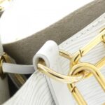 Louis_Vuitton_Epi_Love_Lock_Neo_Noé_M53238_Shoulder_Bag_6