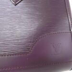 Louis_Vuitton_Epi_Madeleine_PM_M5933K_Shoulder_Bag_4