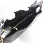 Louis_Vuitton_Epi_Mandala_MM_M58892_Shoulder_Bag_9