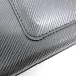Louis_Vuitton_Epi_Marelle_M80689_Shoulder_Bag_4