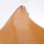 Louis_Vuitton_Epi_Marelle_M80794_Shoulder_Bag_6
