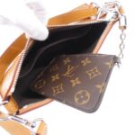 Louis_Vuitton_Epi_Marelle_M80794_Shoulder_Bag_9
