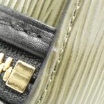 Louis_Vuitton_Epi_Mini_Boite_Chapeau_R96001_Shoulder_Bag_3