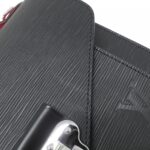 Louis_Vuitton_Epi_Neo_Monsour_M55403_Bag_4
