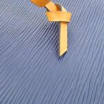 Louis_Vuitton_Epi_Neo_Noé_BB_M53610_Shoulder_Bag_6