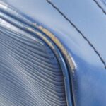 Louis_Vuitton_Epi_Noe_M44005_Shoulder_Bag_3