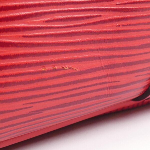 Louis_Vuitton_Epi_Petit_Noe_M44107_Shoulder_Bag_4