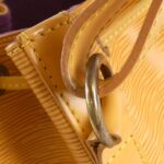 Louis_Vuitton_Epi_Petit_Noé_M44109_Shoulder_Bag_5