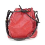 Louis_Vuitton_Epi_Petit_Noé_M44172_Shoulder_Bag_1