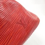 Louis_Vuitton_Epi_Petit_Noé_M44172_Shoulder_Bag_4