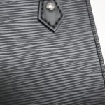 Louis_Vuitton_Epi_Petite_Sac_Plat_M69441_Bag_4