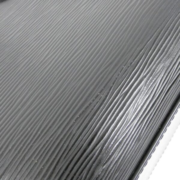 Louis_Vuitton_Epi_Pont_Neuf_PM_M59072_Bag_4