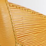 Louis_Vuitton_Epi_Saint-Jacques_M52279_Bag_6
