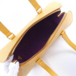 Louis_Vuitton_Epi_Soufflot_M52229_Bag_7