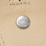 Louis_Vuitton_Epi_Vanor_MM_M51309_Bag_4