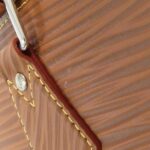 Louis_Vuitton_Epi_XL_Alma_Travel_GM_M23102_Bag_4