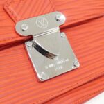 Louis_Vuitton_Epi_XL_Monsour_Distorted_M23784_Bag_5