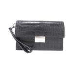 Louis_Vuitton_Exotic_Leather_Pochette_Thames_N92977_Bag_1