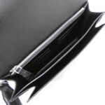 Louis_Vuitton_Exotic_Leather_Pochette_Thames_N92977_Bag_5