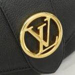Louis_Vuitton_LV_Pont_Neuf_Soft_PM_M58727_Shoulder_Bag_7