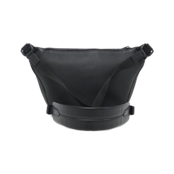 Louis_Vuitton_LV_Stitch_Sling_Bag_M56420_Bag_2