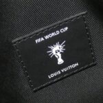 Louis_Vuitton_LVxFIFA_City_Key_Pouch_M21543_Shoulder_Bag_9