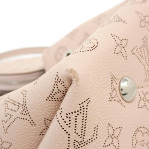 Louis_Vuitton_Mahina_Bella_M57068_Shoulder_Bag_2