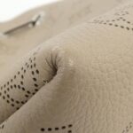 Louis_Vuitton_Mahina_Bella_M57201_Shoulder_Bag_2