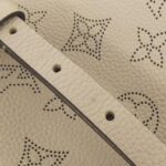 Louis_Vuitton_Mahina_Bella_M57201_Shoulder_Bag_7