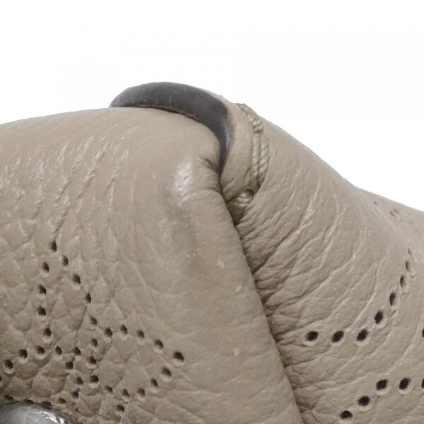 Louis_Vuitton_Mahina_Hina_PM_M54351_Bag_2