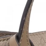Louis_Vuitton_Mahina_Hina_PM_M54351_Bag_3