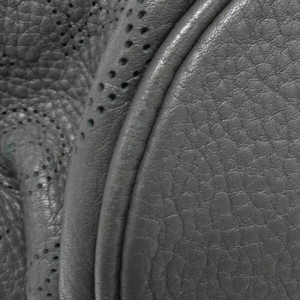 Louis_Vuitton_Mahina_L_M93441_Bag_3