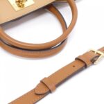 Louis_Vuitton_Mahina_On_My_Side_MM_M20633_Bag_6