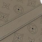 Louis_Vuitton_Mahina_Seals_PM_M93084_Bag_4