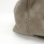 Louis_Vuitton_Mahina_Seals_PM_M93084_Bag_5