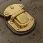 Louis_Vuitton_Mahina_Seals_PM_M93084_Bag_7
