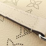 Louis_Vuitton_Mahina_Whi_Knot_PM_M20700_Shoulder_Bag_4