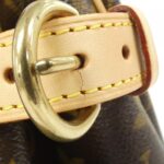 Louis_Vuitton_Monogram_Batignolles_M51156_Bag_3