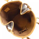 Louis_Vuitton_Monogram_Batignolles_M51156_Bag_6