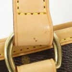 Louis_Vuitton_Monogram_Batignolles_M51156_Bag_6
