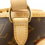 Louis_Vuitton_Monogram_Batignolles_Vertical_M51153_Shoulder_Bag_4